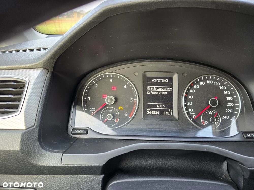 Volkswagen Caddy 2.0 TDI Highline DSG - 24