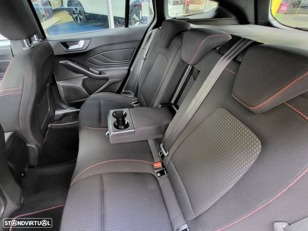 Ford Focus SW 1.0 EcoBoost MHEV ST-Line X - 9