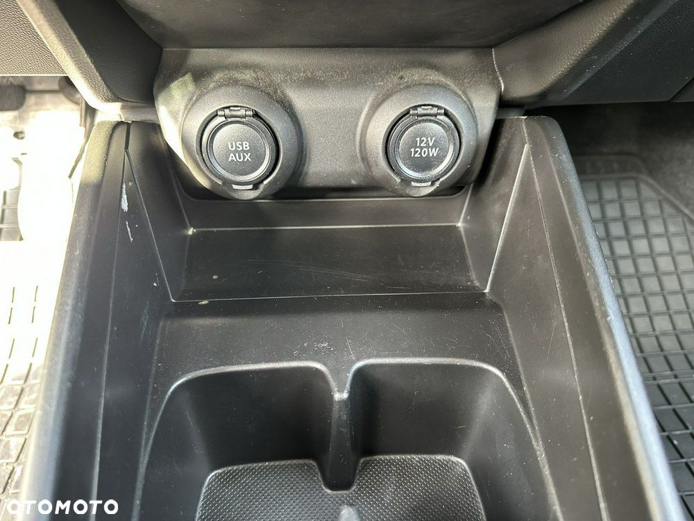 Suzuki Swift - 25