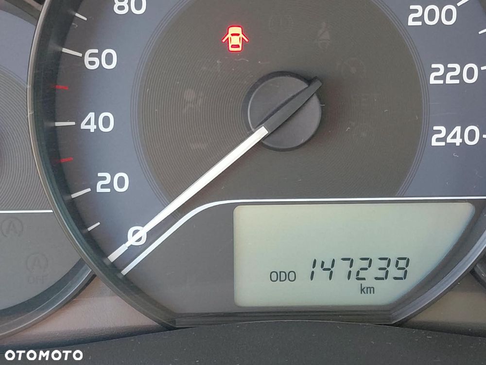 Toyota Corolla - 6