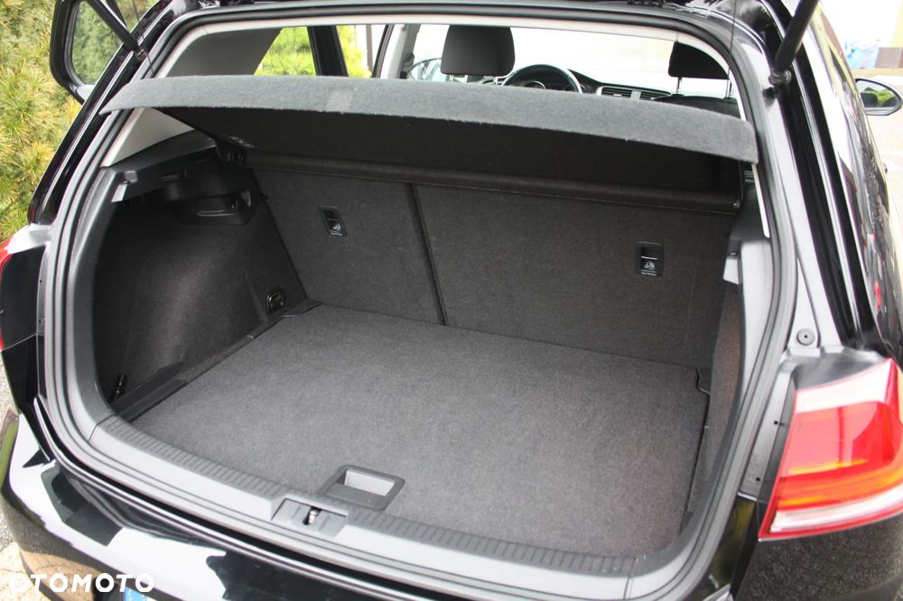 Volkswagen Golf 1.2 TSI MATCH - 6