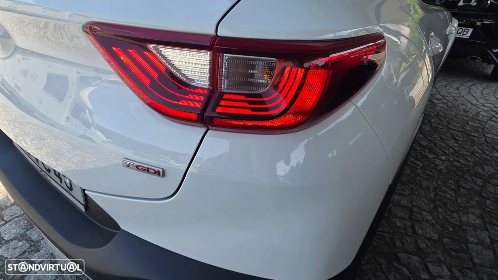 Kia Stonic 1.0 T-GDI 120 Spirit - 33