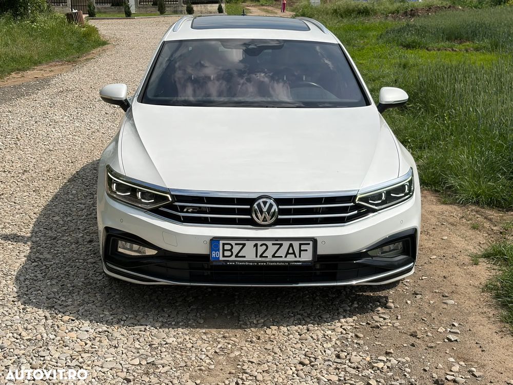 Volkswagen Passat 2.0 TDI SCR 4Motion DSG Elegance - 2