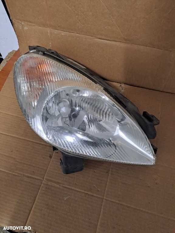 Far dreapta Citroen Xsara Picasso original Europa - 1