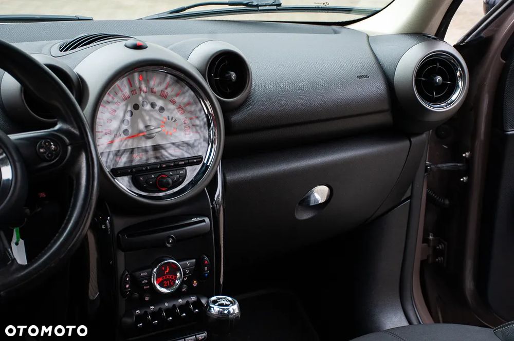 MINI Countryman Cooper D Park Lane - 29