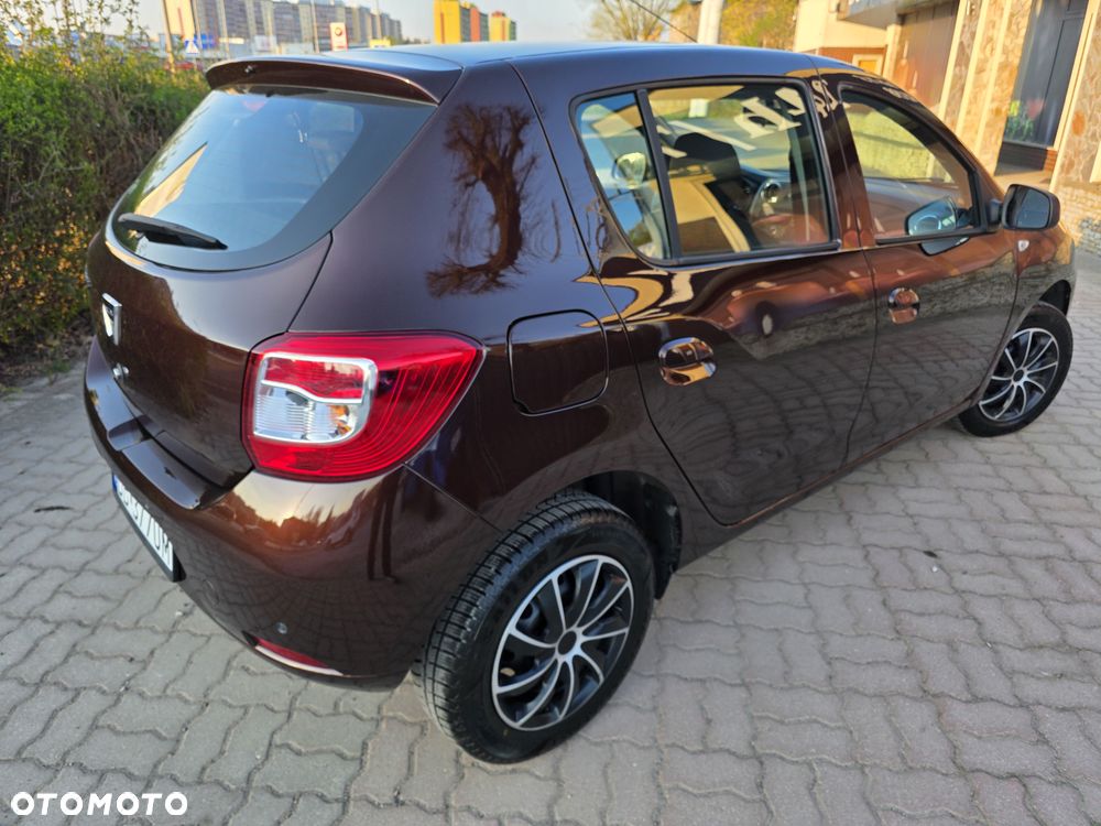 Dacia Sandero 1.2 16V 75 Celebration - 6