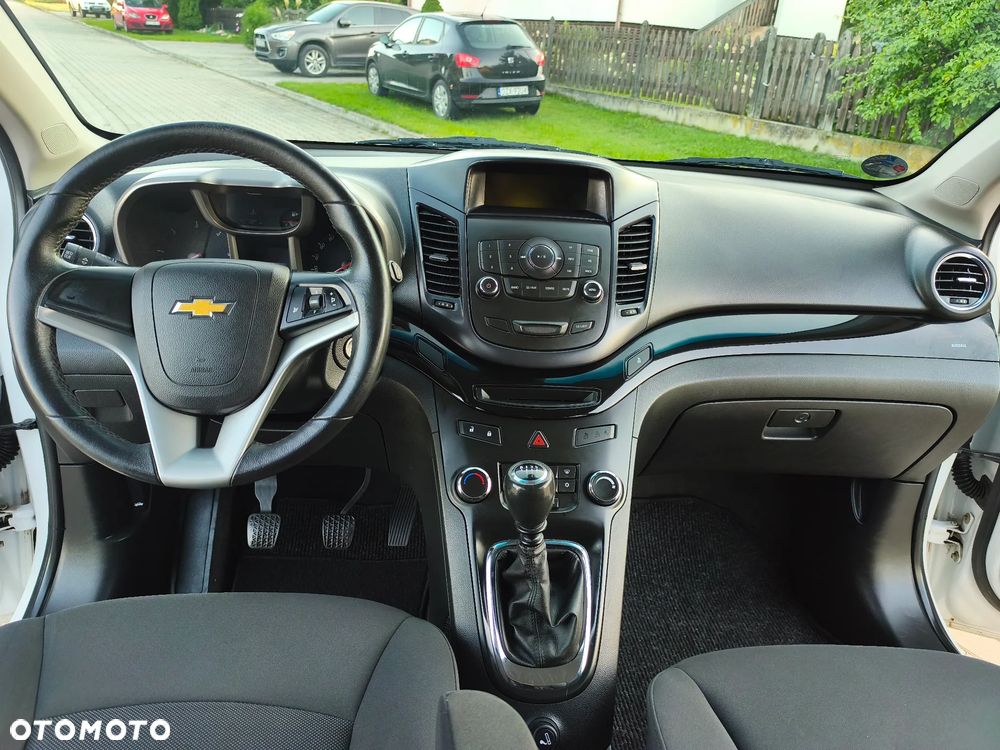 Chevrolet Orlando - 20
