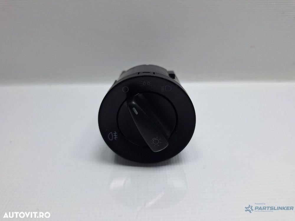 Bloc lumini SKODA OCTAVIA 1U2 1996 - 2010 16V AXP, BCA 3B0941531B - 1