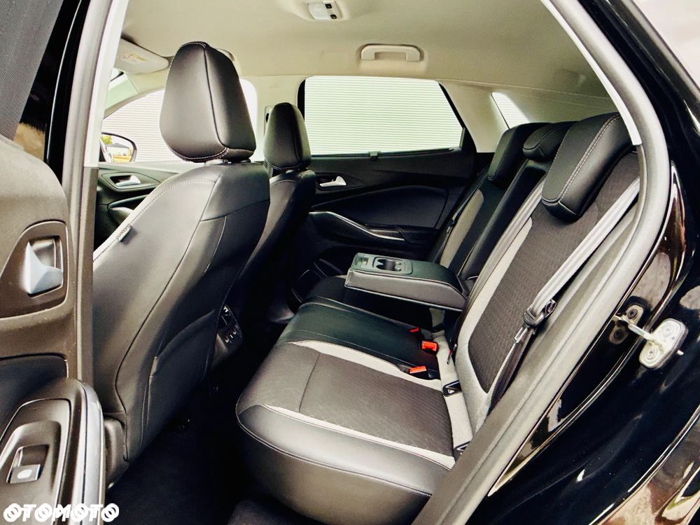 Opel Grandland X 1.2 Start/Stop Automatik Business INNOVATION - 5