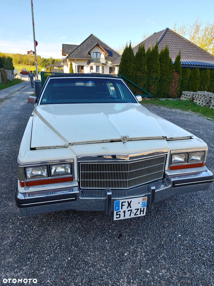 Cadillac Inny - 9