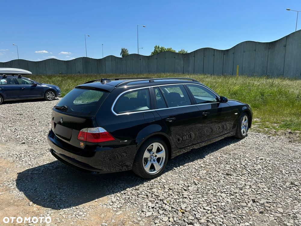 BMW Seria 5 525d - 3