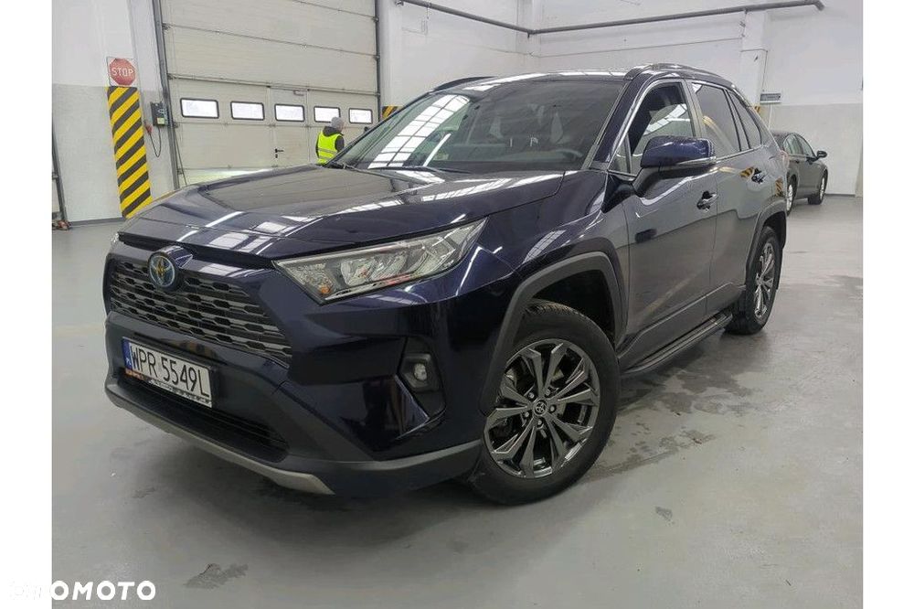 Toyota RAV4 - 1