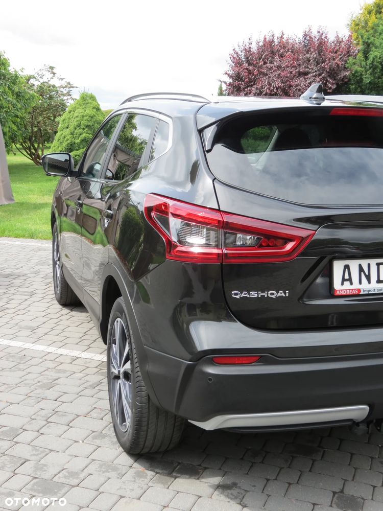 Nissan Qashqai 1.3 DIG-T DCT ZAMA - 9