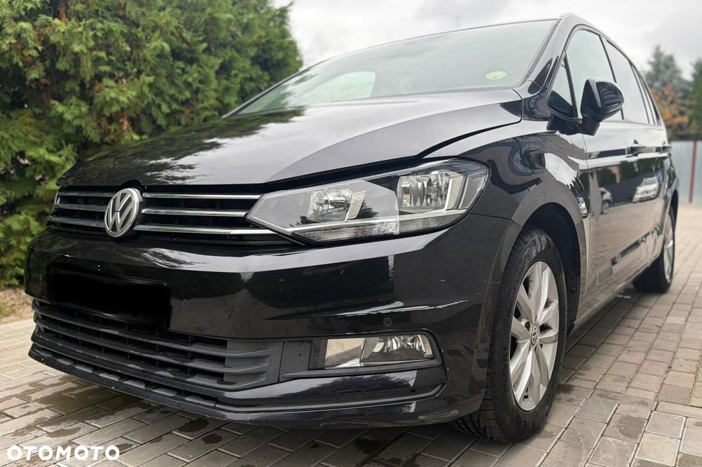 Volkswagen Touran - 2