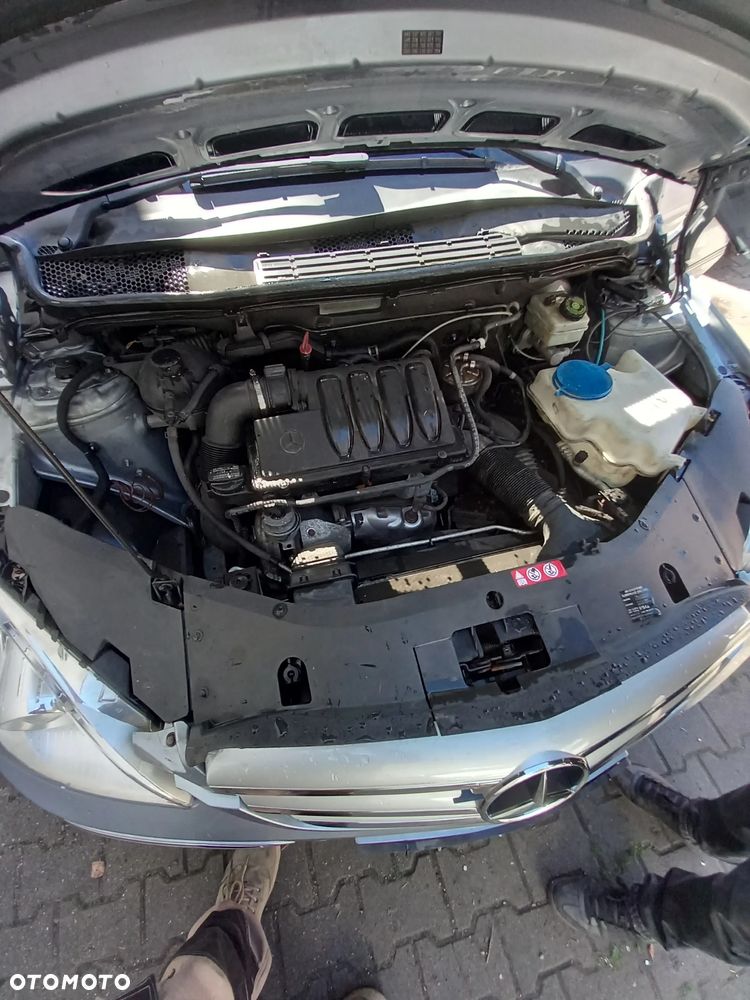 Mercedes-Benz Klasa B 200 CDI Autotronic - 6