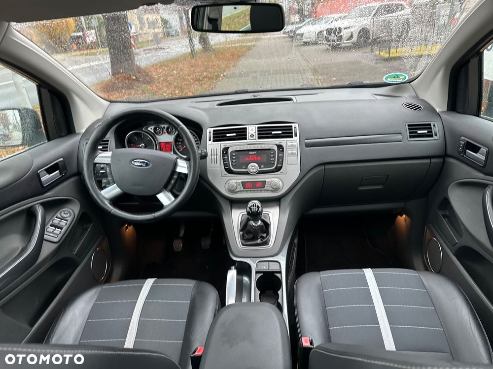 Ford Kuga 2.0 TDCi Titanium - 17