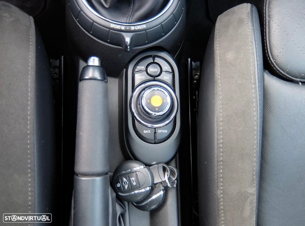 MINI 3 Portas Cooper D - 20