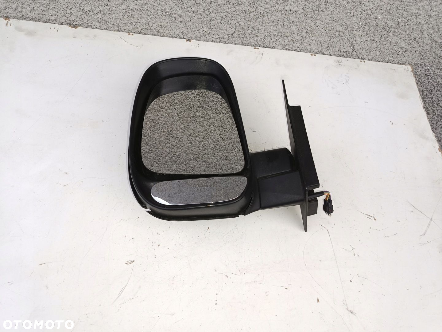 FORD TRANSIT CONNECT TOURNEO LUSTERKO LEWE 5PIN EUROPA LKN C99ZA - 3
