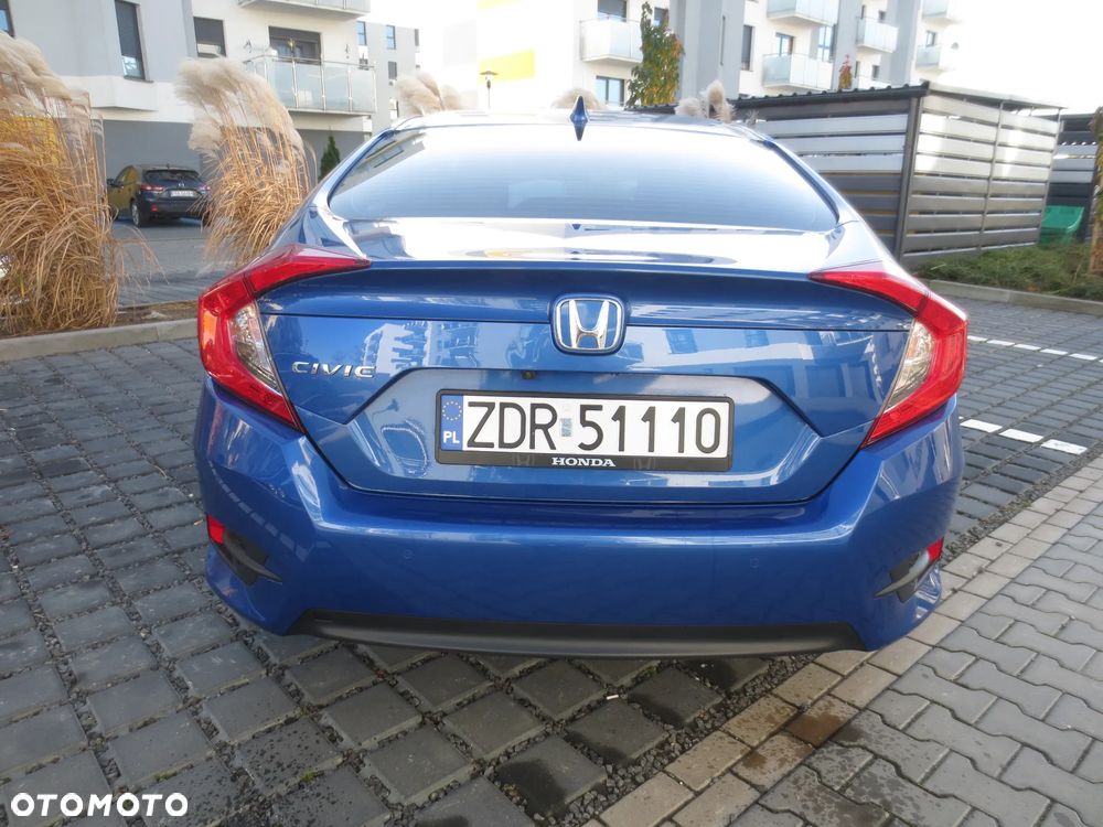 Honda Civic 1.5 T Elegance CVT - 3
