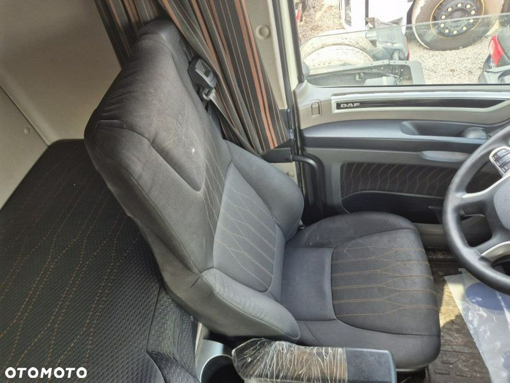 DAF xf - 24