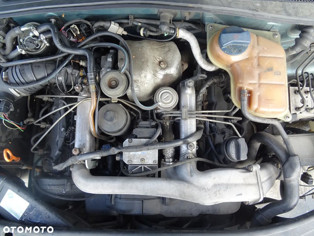 AUDI A6 C5 VW SILNIK AFB 2,5 TDI V6  AKN AKE AYM BFC BDG BAU pompa wtryskowa wtryskiwacze - 2