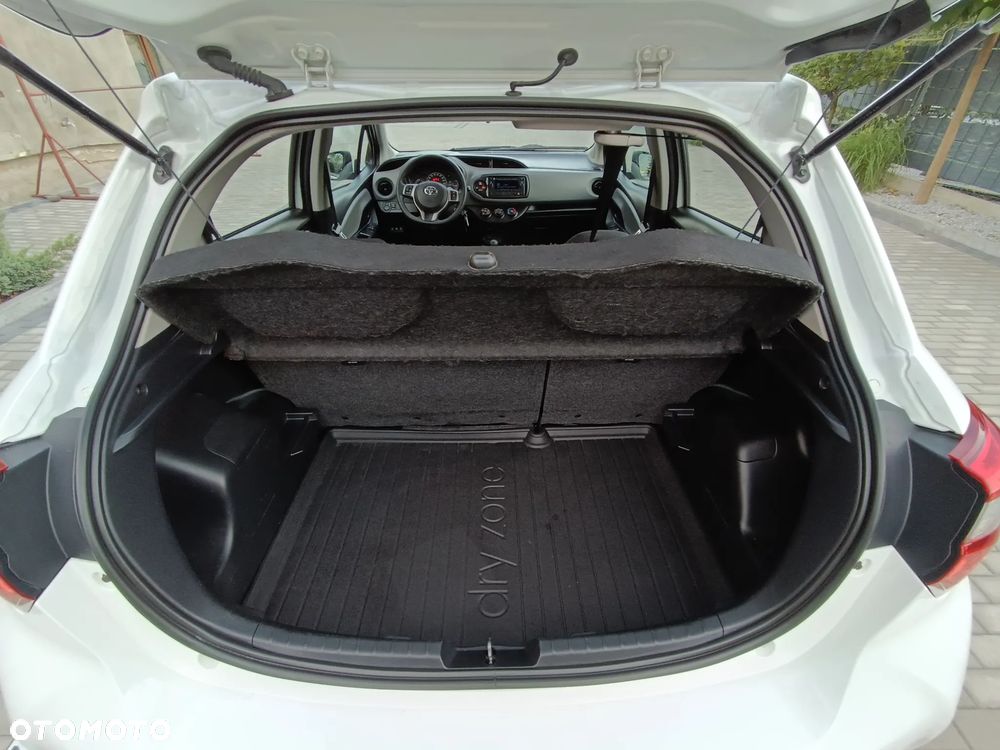 Toyota Yaris 1.0 Life EU6 - 19