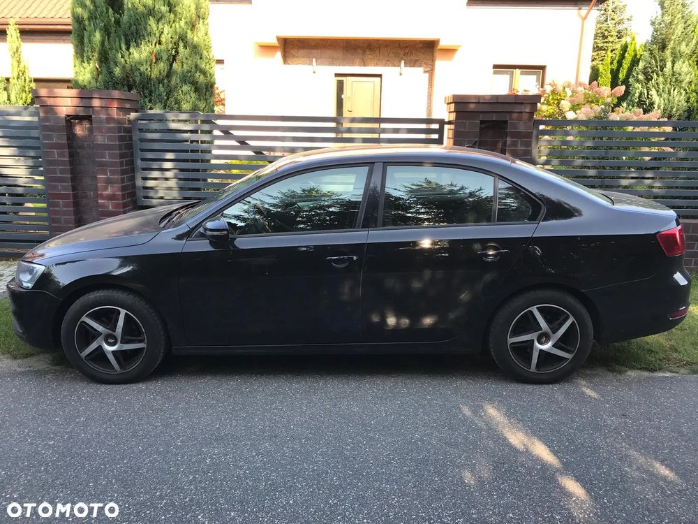 Volkswagen Jetta 1.6 TDI Trendline CityLine - 8