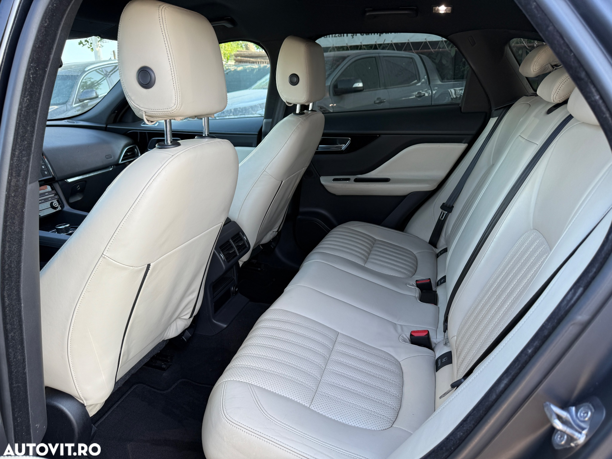 Jaguar F-Pace 20d AWD Aut. Prestige - 22