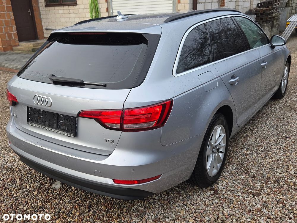 Audi A4 Avant 2.0 TDI ultra S tronic design - 5