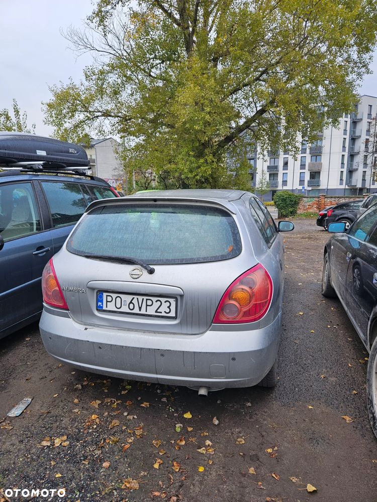 Nissan Almera - 5