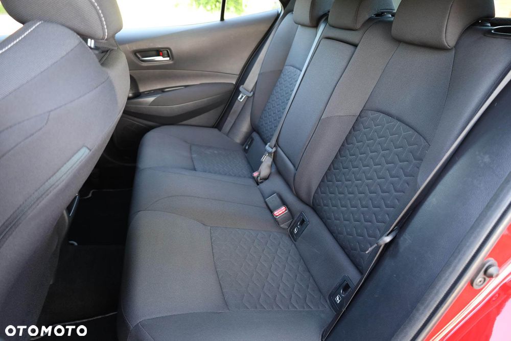 Toyota Corolla 1.8 Hybrid Comfort - 35