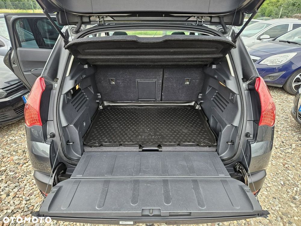 Peugeot 3008 - 21