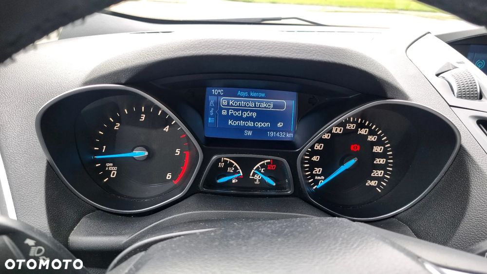 Ford Kuga 2.0 TDCi 2x4 Titanium - 26
