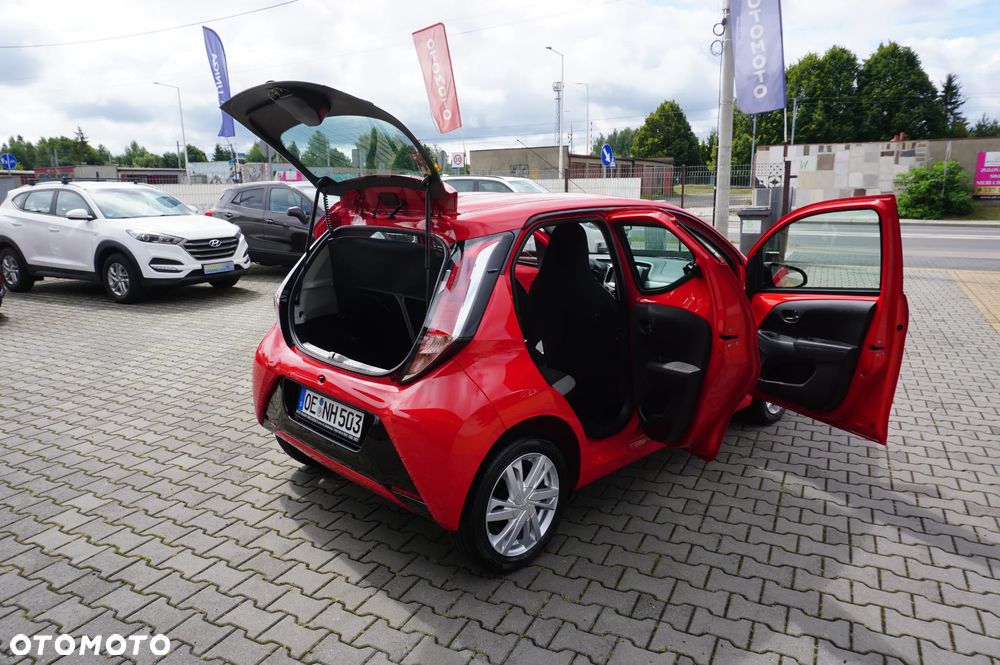 Toyota Aygo x-play Edition-S - 15