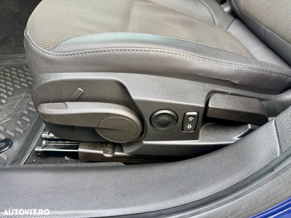 Opel Insignia 2.0 CDTI Sports Tourer Edition - 24