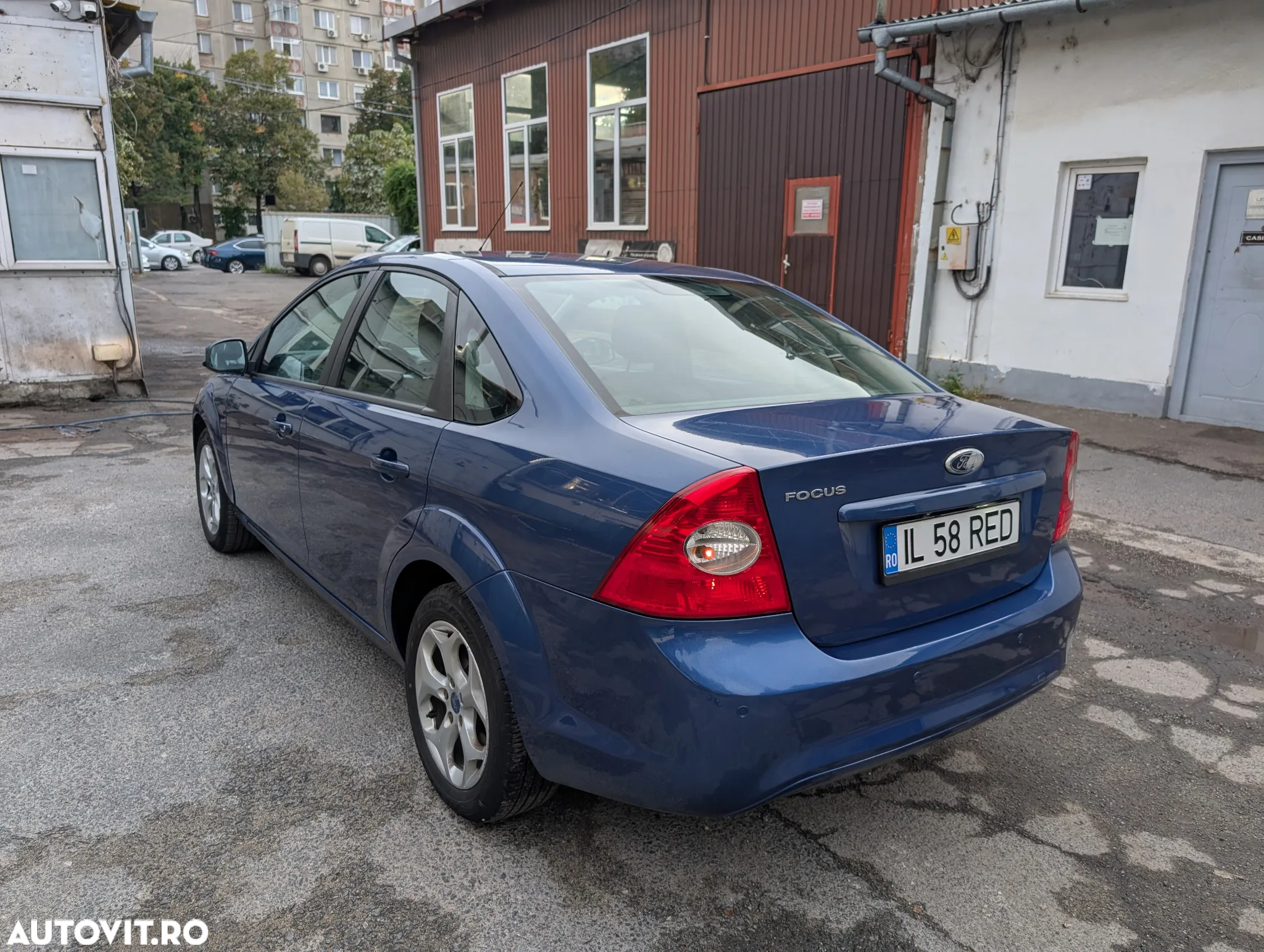 Ford Focus 1.6 Ti-VCT Titanium - 4