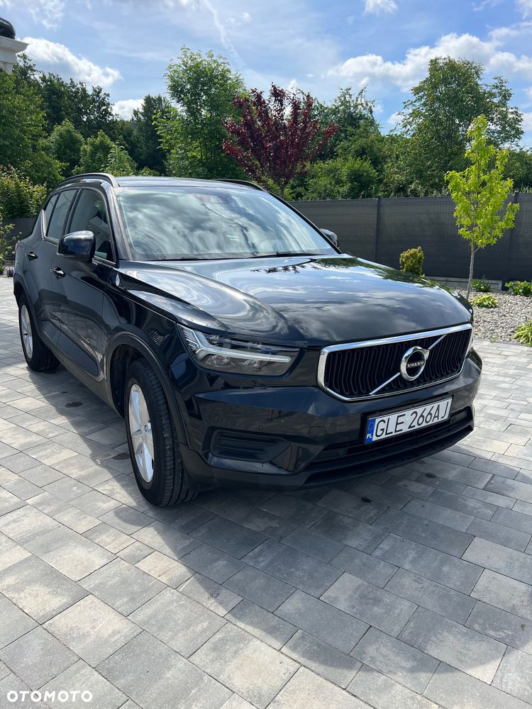 Volvo XC 40 T3 Geartronic Momentum Pro - 11