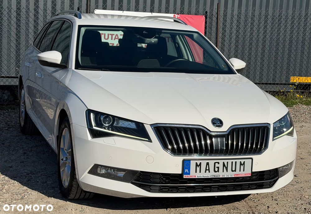 Skoda Superb 1.4 TSI ACT Sportline DSG - 27