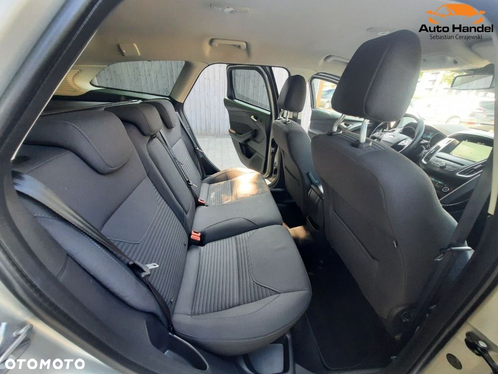 Ford Focus 1.5 EcoBoost STart-Stopp-System TITANIUM - 38