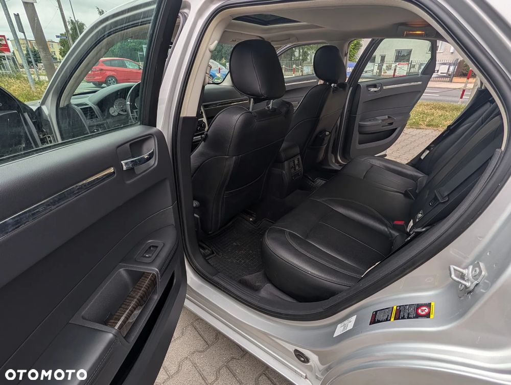 Chrysler 300C 3.0 CRD DPF Automatik - 24
