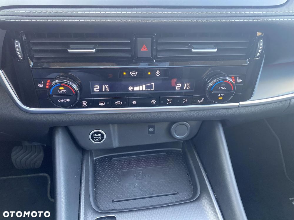 Nissan Qashqai 1.3 DIG-T MHEV N-Connecta Xtronic - 16