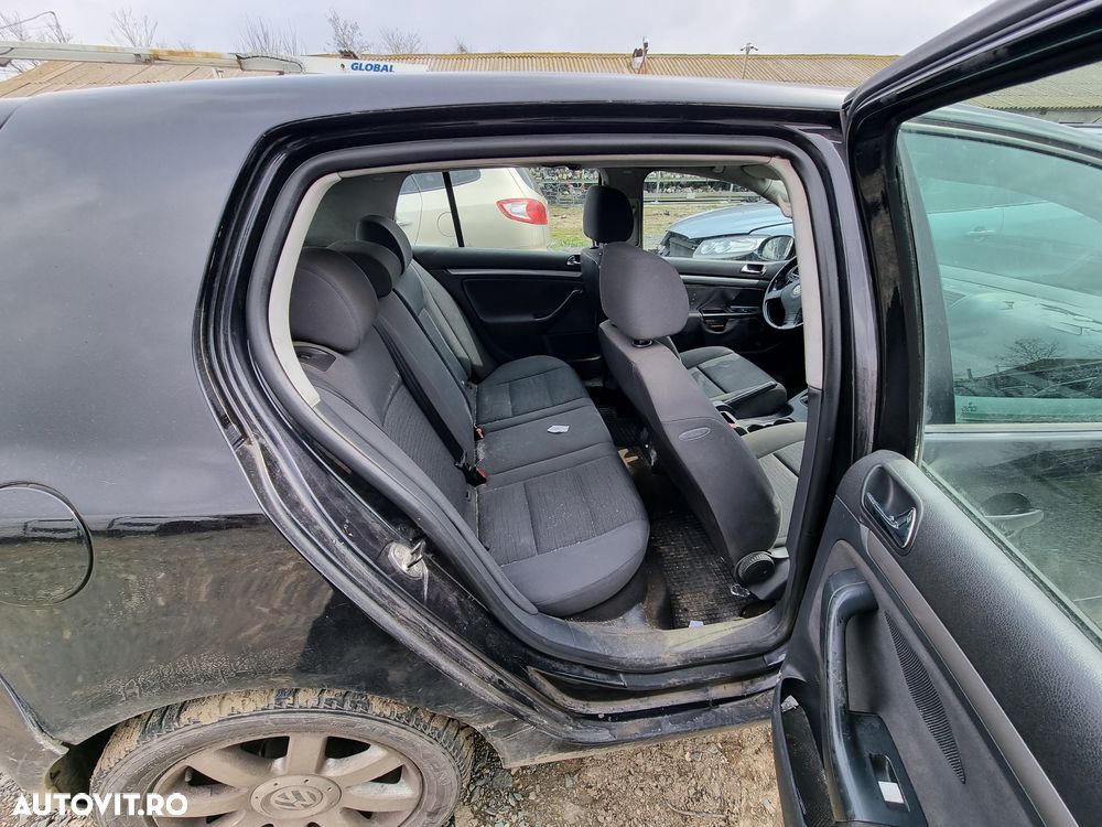 Dezmembrari  VW GOLF 5  2003  > 2009 2.0 TDI 16V Motorina - 8