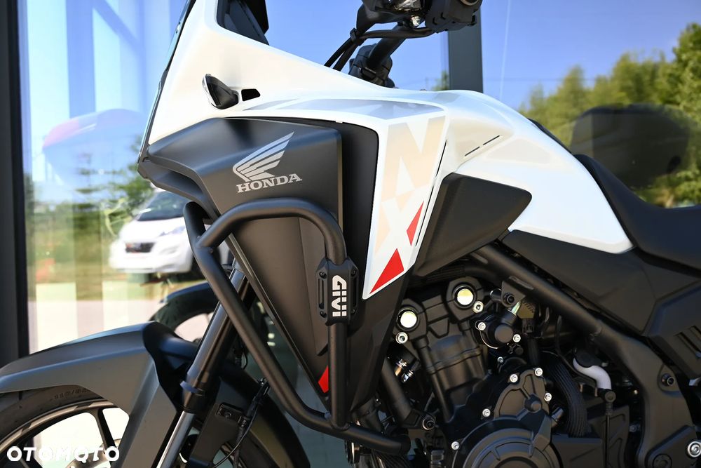 Honda NX - 9