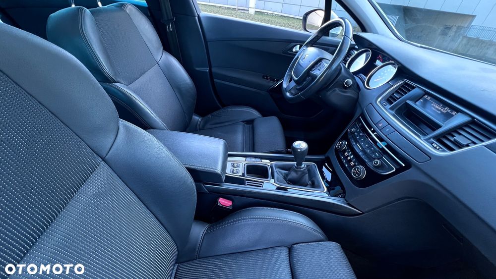 Peugeot 508 HDi 160 Allure - 33