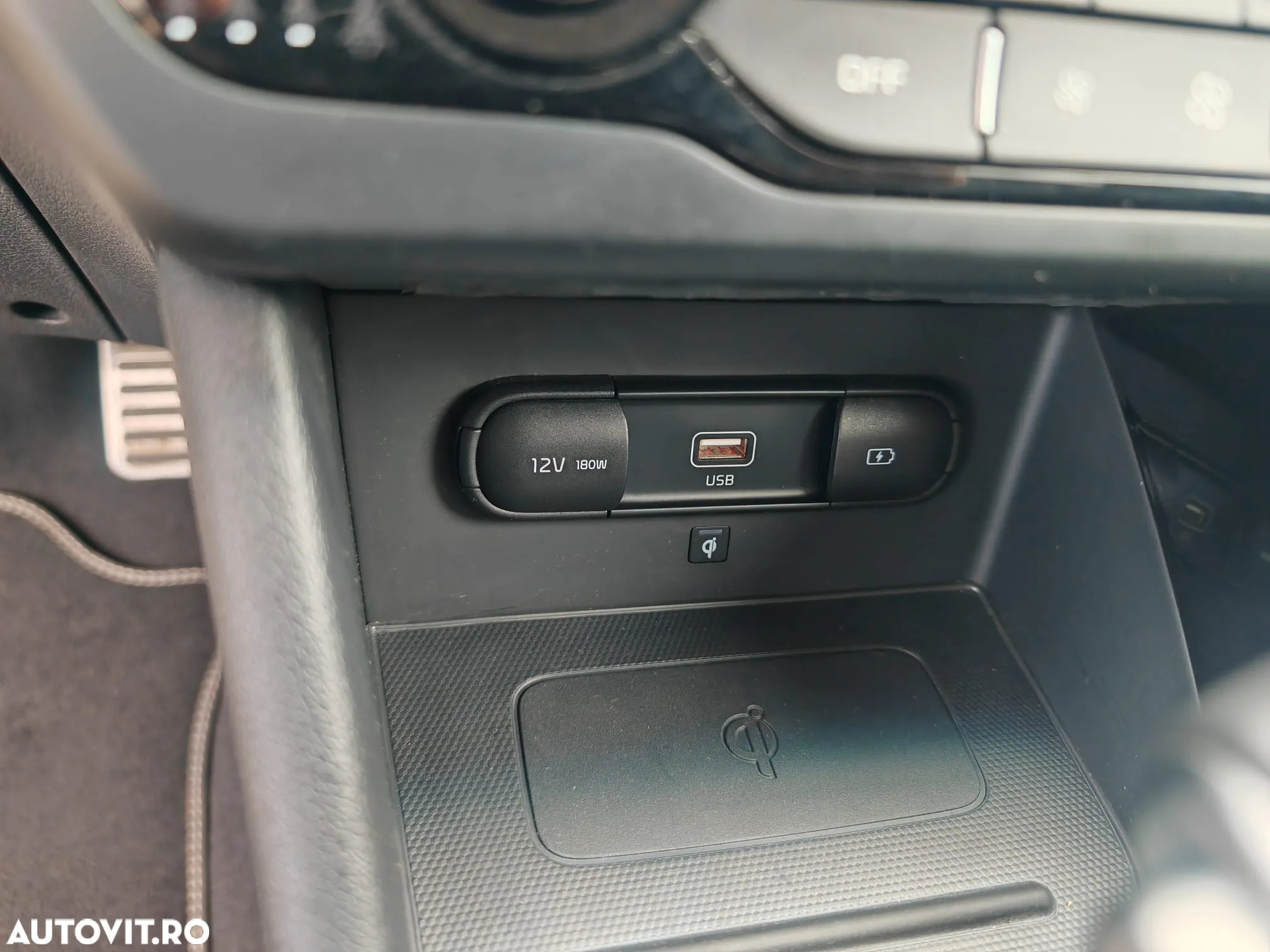 Kia Niro 1.6 GDI 6DCT HEV Premium - 17