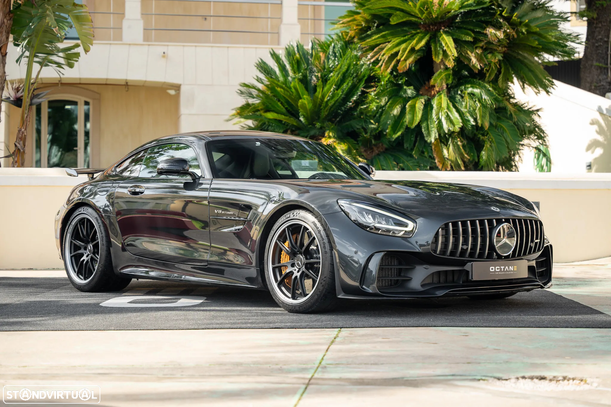 Mercedes-Benz AMG GT R - 6