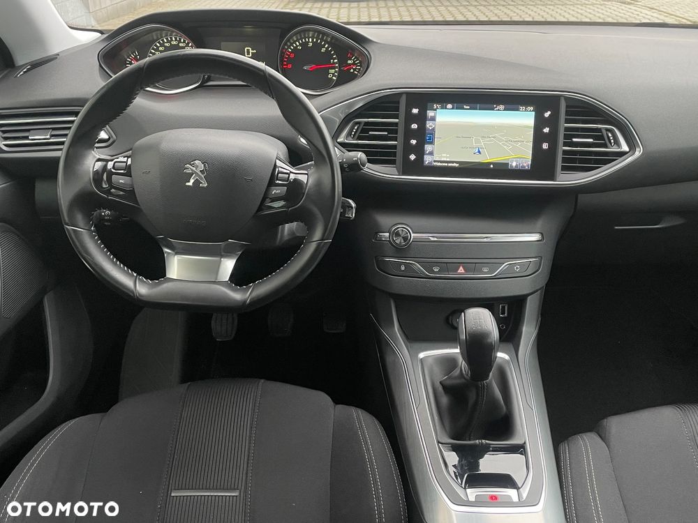 Peugeot 308 1.6 BlueHDi Allure S&S - 6