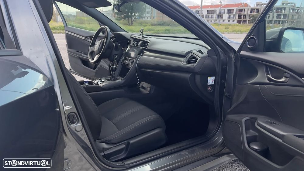 Honda Civic 1.0 i-VTEC Elegance CVT Navi - 7