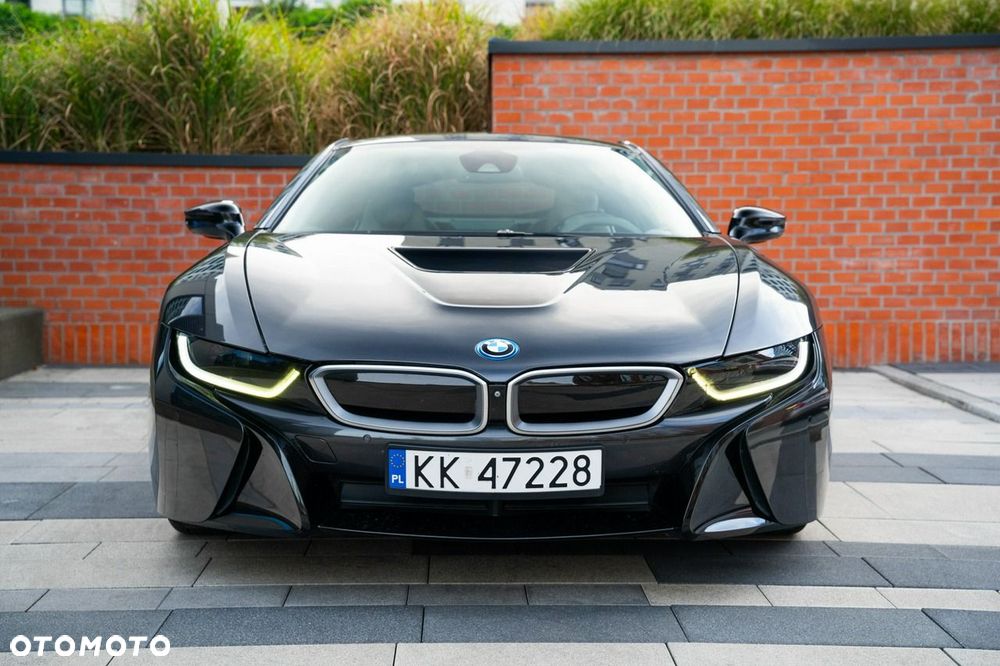 BMW i8 Standard - 25