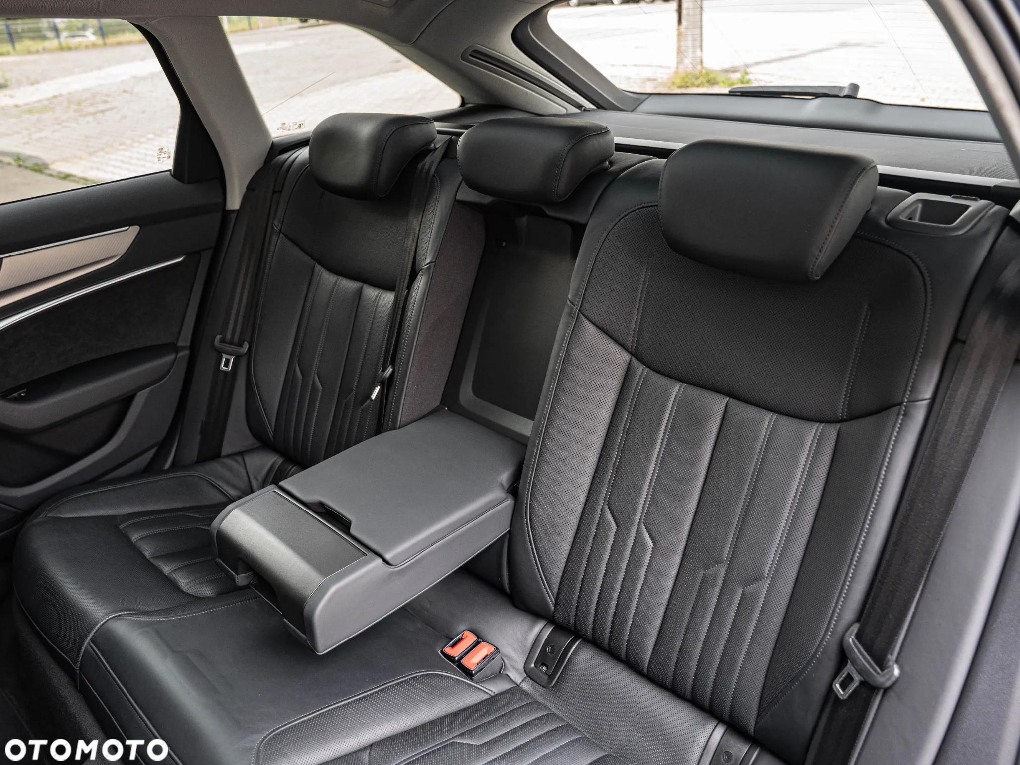 Audi A6 Avant 40 TDI quattro S tronic sport - 30